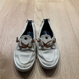 Sperry Women’s Cream Boat Shoes